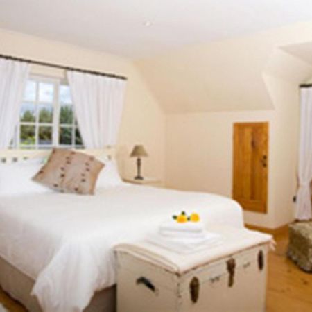 3 On Roux Bed & Breakfast Franschhoek Ruang foto