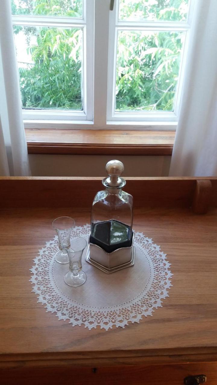 3 On Roux Bed & Breakfast Franschhoek Bagian luar foto